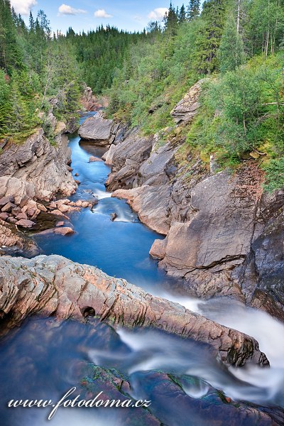 Divoká řeka Torsbjørka, Skarvan a Roltdalen, národní park, Norsko