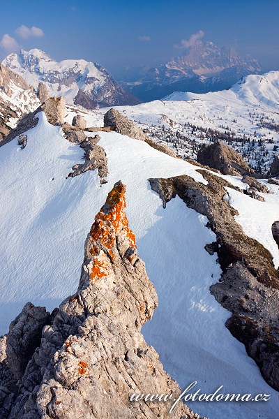 Monte Cernera a Monte Civetta z vrcholu Col Galina, Dolomity