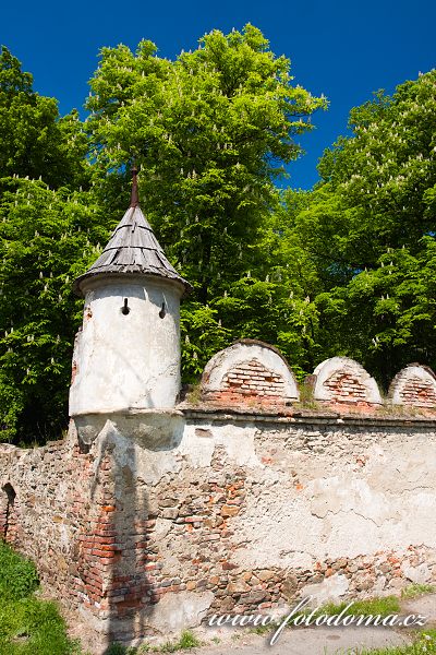 Fotka Oplocení zámku, Brtnice