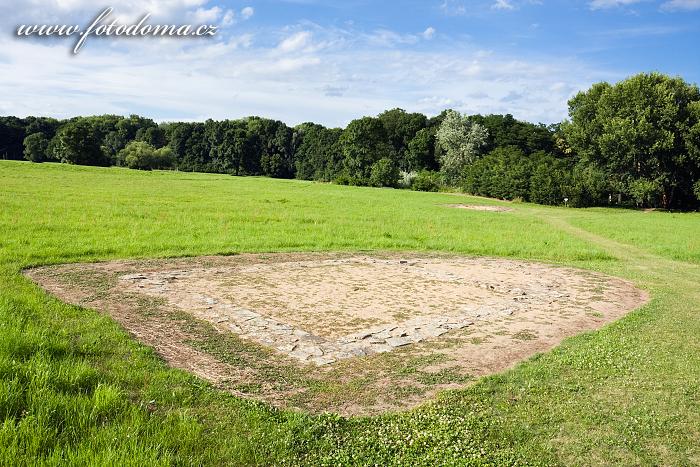 Fotka Čtvrtý kostel, Slovanské hradiště Mikulčice-Valy