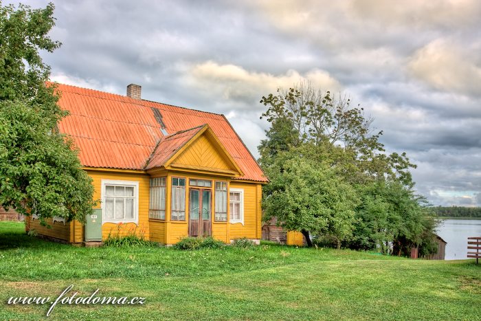 Fotka Dřevěný dům v Šuminai, Aukštaitijos národní park, Litva