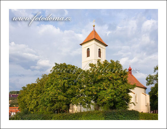 Fotka z obce Únanov, kostel svatého Prokopa